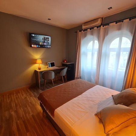 Luxury Green Hostal Madrid Gran Via Exterior foto